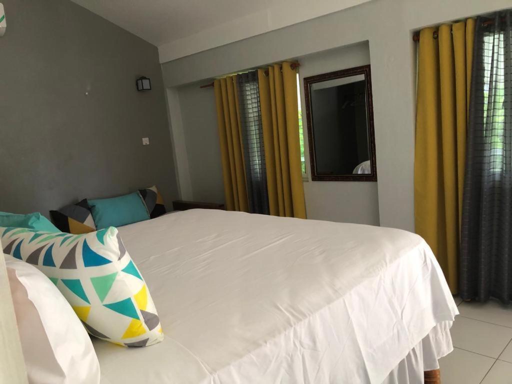 Airport Beach Hotel Montego Bay Exteriér fotografie